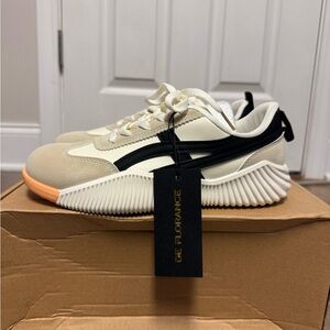 Florance Women's Sneakers - Black and Cream